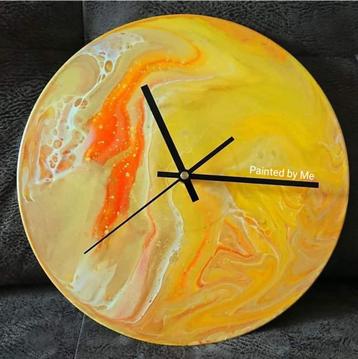 Het is tijd voor een unieke handgemaakte klok! beschikbaar voor biedingen