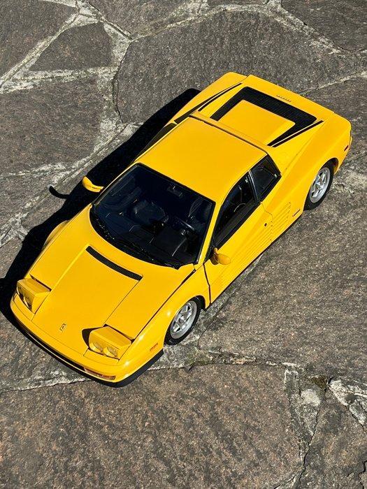 Pocher 1:8 - Modelauto - Ferrari Testarossa Yellow - Ferrari, Hobby en Vrije tijd, Modelauto's | 1:5 tot 1:12