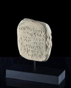 Replica van een oude tablet met schrift - Fenicisch - Steen