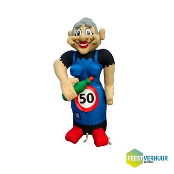 Huur - Opblaasfiguur Sarah 3 of 4 meter beschikbaar voor biedingen