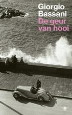 De geur van hooi / De Ferrara romans 9789403102801, Boeken, Verzenden, Zo goed als nieuw, Giorgio Bassani