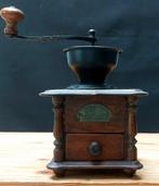Koffiemolen (2) - Hout, IJzer, Antiek en Kunst, Antiek | Keukenbenodigdheden
