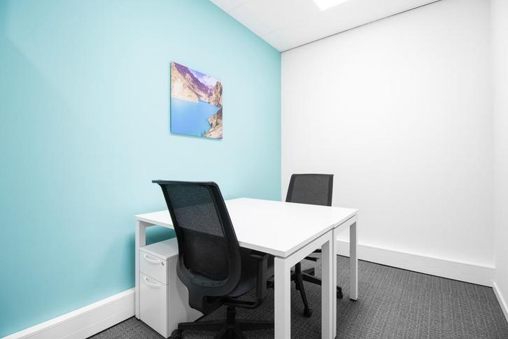 Kantoorruimte in Regus Breda Business Park II BV, Zakelijke goederen, Bedrijfs Onroerend goed