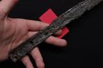 Middeleeuws (Gothic) Lange ijzeren militaire dolk Votive, Antiek en Kunst