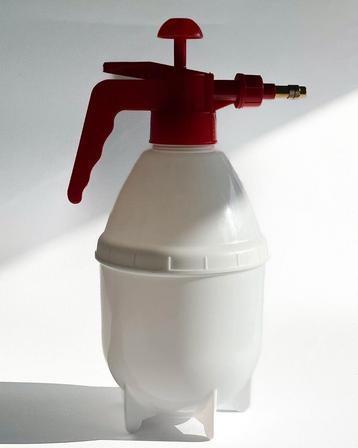 Handdrukspuit – 1.5L plantenspuit voor tuinonderhoud, beschikbaar voor biedingen