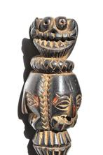 Zeldzame ongewone Phurba 31,5 cm Tamangritueel. - Nepal, Antiek en Kunst, Kunst | Niet-Westerse kunst
