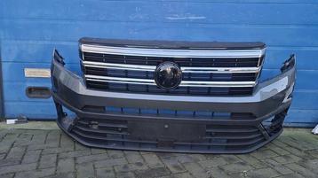 Vw Crafter Voorbumper 7C0807221A 2017 tot 2022 beschikbaar voor biedingen