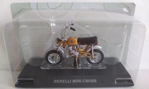 Centauria 1:18 - Model motorfiets (16) - Lotto con 16, Hobby en Vrije tijd, Modelauto's | 1:5 tot 1:12