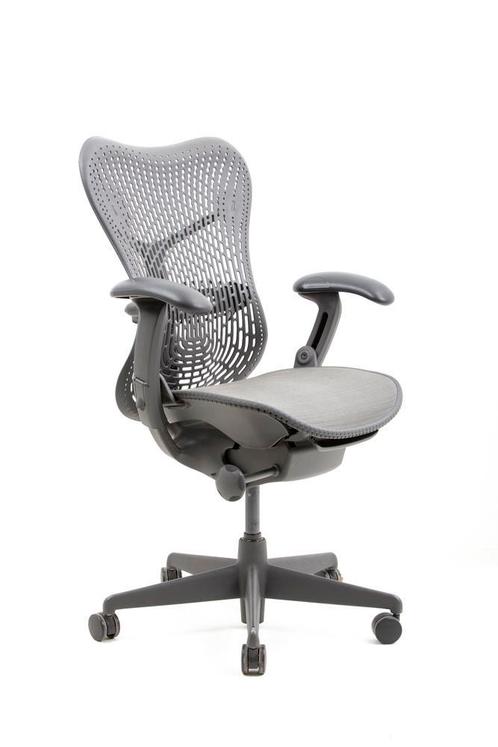 Herman Miller Mirra full options graphite gerefurbished, Zakelijke goederen, Kantoor en Winkelinrichting | Kantoormeubilair en Inrichting