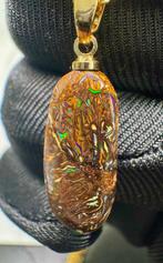 Opaal Hanger - Hoogte: 28.5 mm - Breedte: 8.5 mm- 1.59 g -