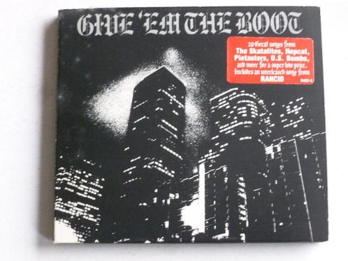 Giveem The Boot 1 (hellcat records), Cd's en Dvd's, Cd's | Hardrock en Metal, Zo goed als nieuw, Verzenden