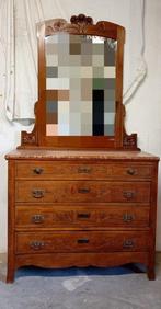 Commode - Hout, Antiek en Kunst