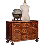 Rococo commode ca 1745 orgelgebogen en met rijk inlegwerk N, Antiek en Kunst, Ophalen of Verzenden