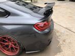 BMW F80 F82 F83 M2 M4 Carbon V spoiler, Auto diversen, Tuning en Styling, Verzenden