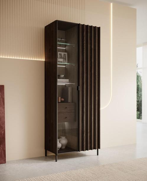 Meubella Vitrinekast Paz Donkerbruin eiken 70cm, Huis en Inrichting, Kasten | Vitrinekasten, 25 tot 50 cm, Nieuw, 150 tot 200 cm