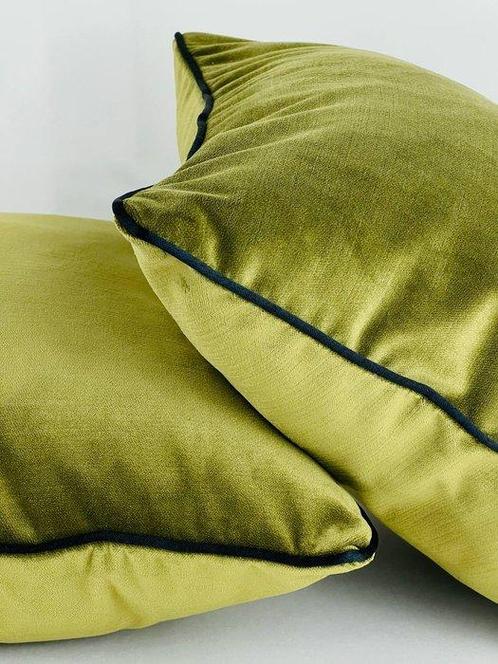 Monochrome 33 Nieuwe set van twee - Kussen, Antiek en Kunst, Antiek | Kleden en Textiel