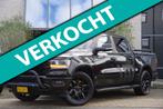 Dodge Ram 1500-5.7 V8 4X4 CREW CAB LARAMIE PANO, 22 LMV, 3, Auto's, Automaat, Overige brandstoffen, Zwart, Nieuw