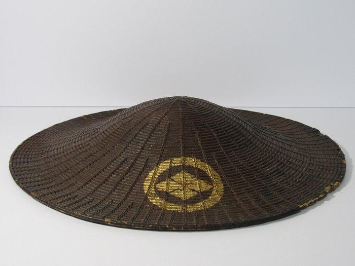 Helm - Japan - 1600-1650 Edo Periode (1600-1868), Antiek en Kunst, Antiek | Overige Antiek