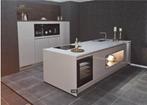 Luxe hoogglans zand-kleurige showroomkeuken, greep loos, Ophalen, Overige kleuren, Overige typen, Met kookeiland