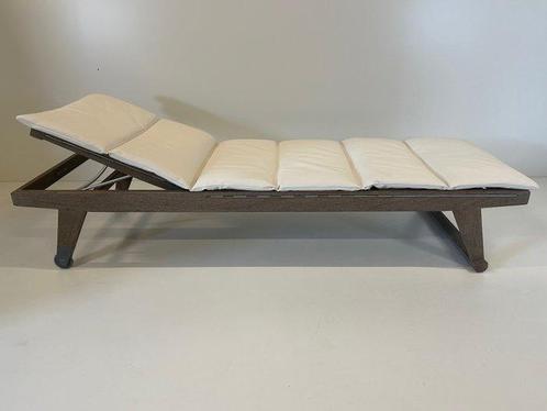 B&B Italia - Antonio Citterio - Gio - Bed - NUOVO, Antiek en Kunst, Antiek | Meubels | Stoelen en Banken