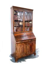 Kast - secretaire met opstand - Mahonie