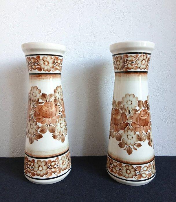 Vaas (2) - Aardewerk - Art Deco, handbeschilderd, Antiek en Kunst, Curiosa en Brocante