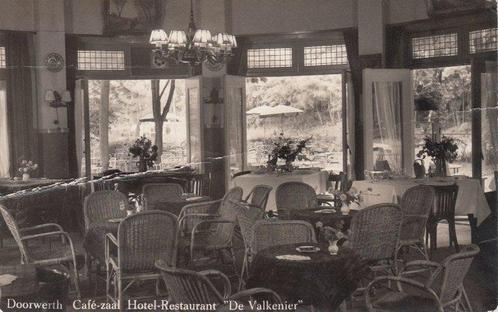 DOORWERTH - Cafe-zaal Hotel-Restaurant de Valkenier, Verzamelen, Ansichtkaarten | Nederland, Verzenden