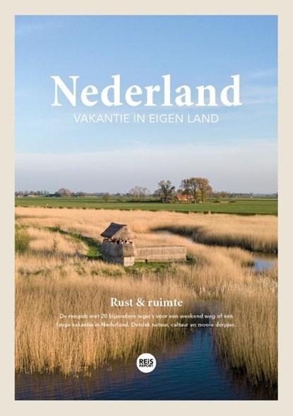 Nederland - Vakantie in eigen land | 9789083042756 | Marlou, Boeken, Reisverhalen, Zo goed als nieuw