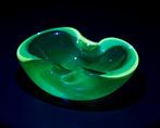 Schotel - Uraniumglas, Muranoglas - Kom - Glas, Antiek en Kunst, Antiek | Glas en Kristal