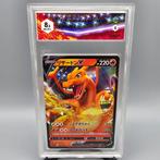 CHARIZARD V Graded card - Graad 8.5, Hobby en Vrije tijd, Verzamelkaartspellen | Pokémon, Nieuw