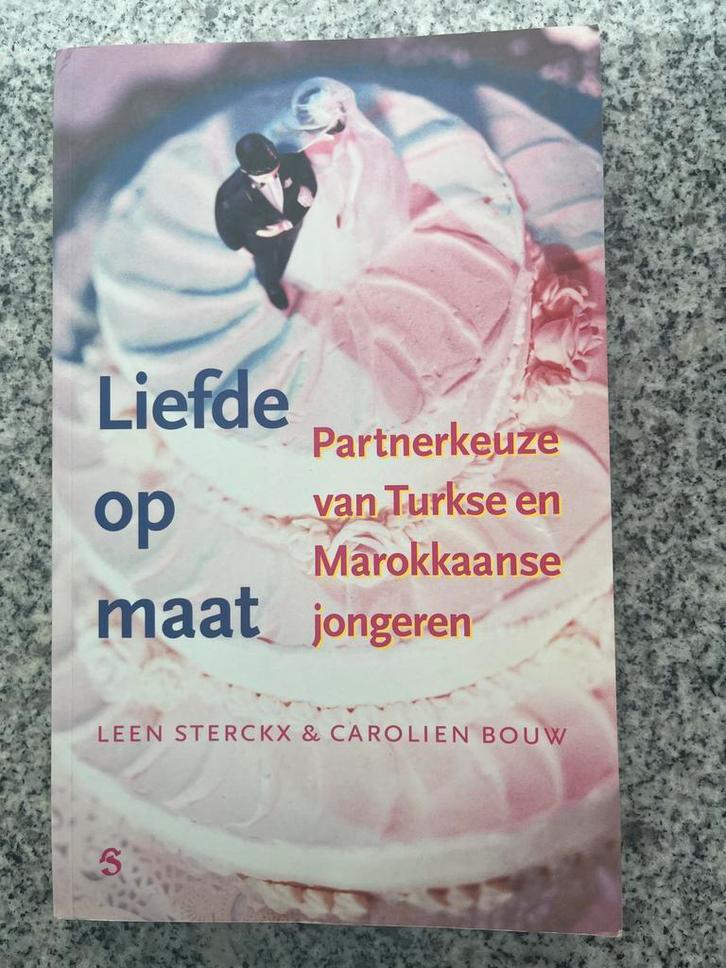 Liefde op maat, Boeken, Politiek en Maatschappij, Maatschappij en Samenleving, Nederland, Gelezen, Verzenden