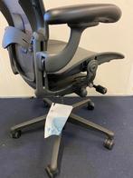 Herman Miller Aeron Remastered Bureaustoel, Maat C, Ergonomisch, Bureaustoel, Zo goed als nieuw, Zwart