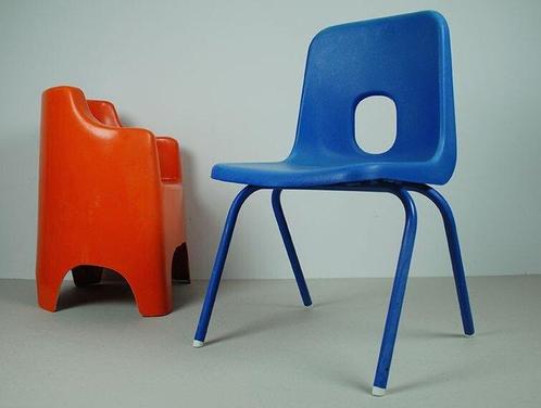 IKEA - Robin Day - Kinderstoel - Mamba - Plastic, Staal, Antiek en Kunst, Antiek | Meubels | Stoelen en Banken