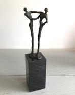 Corry Ammerlaan - sculptuur, “ Dank ! “ - 16 cm - Legering