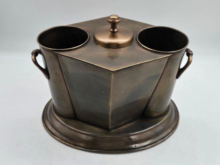 Wijnkoeler - Vintage model in Art Deco stijl - Koper -, Antiek en Kunst, Antiek | Meubels | Tafels