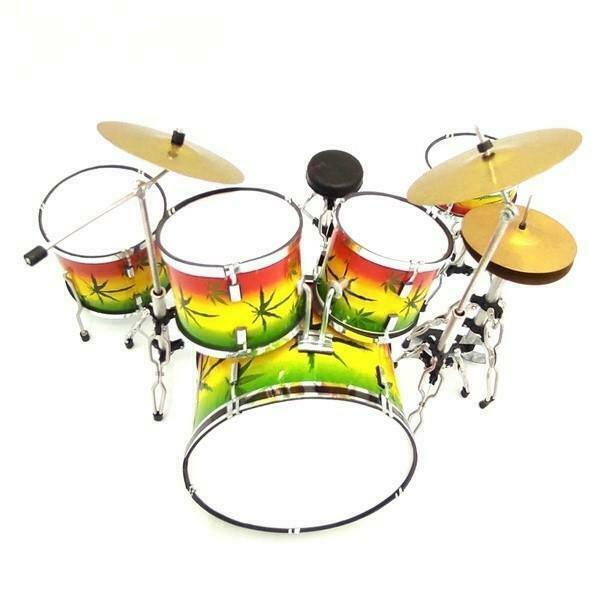 Miniatuur decoratief Rasta drumstel, Verzamelen, Muziek, Artiesten en Beroemdheden, Overige typen, Nieuw, Ophalen of Verzenden