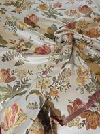 600x300cm!! San Leucio bloemrijke stof in Champagnekleur -