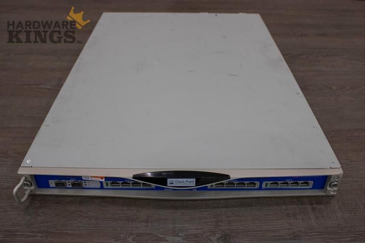 Check Point CPAP-IP695-D-AC, Computers en Software, Netwerk switches, Zo goed als nieuw, Ophalen of Verzenden