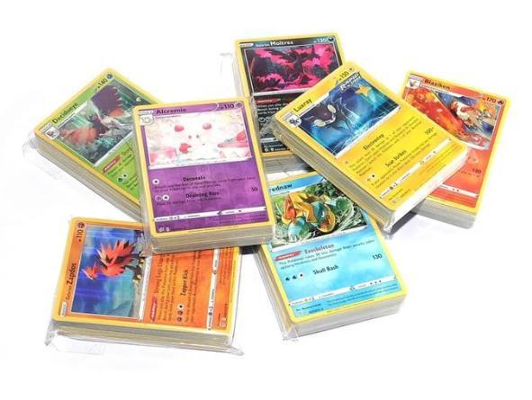 Pokémon kaarten bundels – eerlijk, snel en betaalbaar, Hobby en Vrije tijd, Verzamelkaartspellen | Pokémon, Meerdere kaarten, Zo goed als nieuw