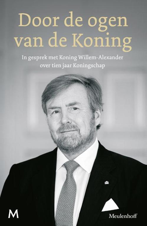 Door de ogen van de Koning 9789029099899, Boeken, Overige Boeken, Gelezen, Verzenden