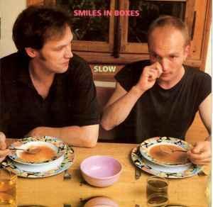 cd - Smiles In Boxes - Slow, Cd's en Dvd's, Cd's | Rock, Zo goed als nieuw, Verzenden