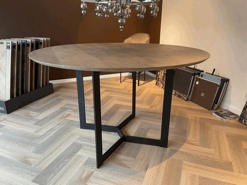 Eetkamertafel Edge M-EDG 6107  - Hofstede Raanhuis, Huis en Inrichting, Tafels | Eettafels, Ophalen of Verzenden