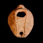 Laat-Romeins / Vroeg-Byzantijns Terracotta olielamp met