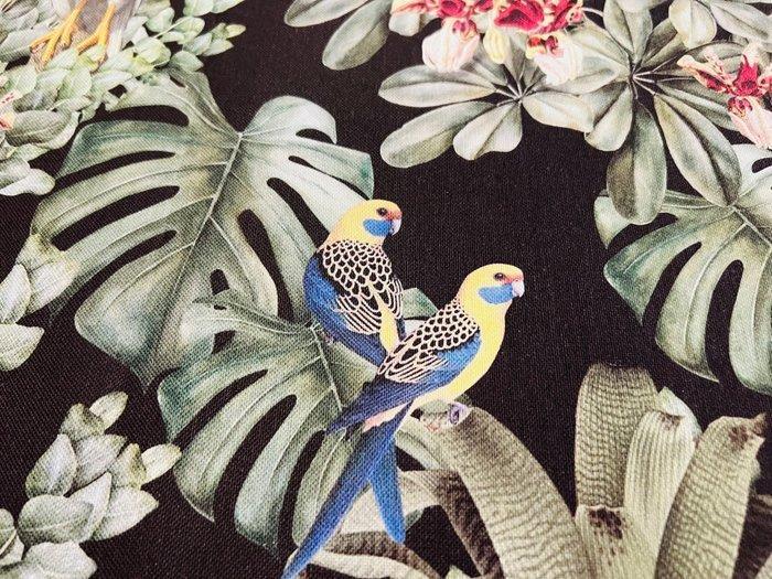 Enchanted Jungle – De stof die elke ruimte in een, Antiek en Kunst, Antiek | Kleden en Textiel
