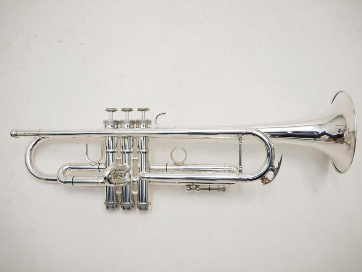 Trompet Conn Connstellation Model 52BSP Verzilverd, Muziek en Instrumenten, Blaasinstrumenten | Trompetten, Bes-trompet, Zo goed als nieuw