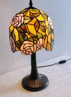 Tiffany Stil - Tafellamp - Brons, glas-in-lood