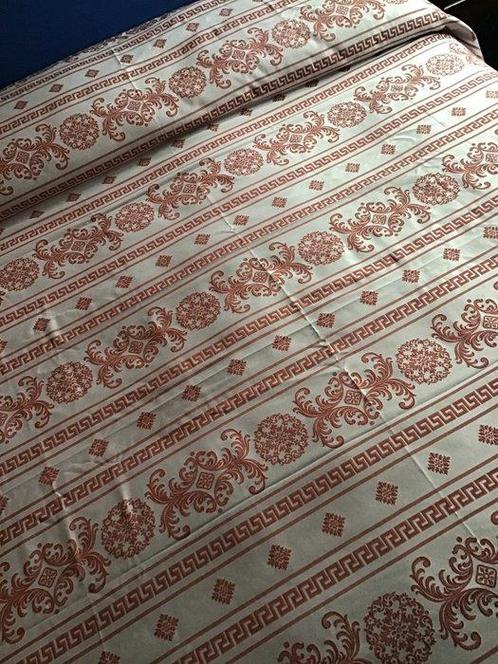 Bedsprei - 269 cm - 268 cm - Oude Florentijnse Kunst, Antiek en Kunst, Antiek | Kleden en Textiel