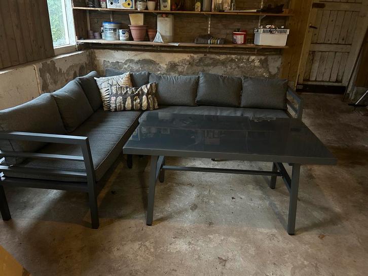 Prachtige diningeset met tafel, Tuin en Terras, Tuinsets en Loungesets, Loungeset, Bank, Eettafel, Zo goed als nieuw, Aluminium