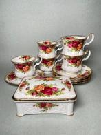 Royal Albert - Kop en schotel (11) - Old Country Roses -, Antiek en Kunst
