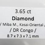 Diamant Kristal - Hoogte: 8.7 mm - Breedte: 7.3 mm- 0.73 g
